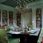 dining room-cum-library, inspired by the Codrington Library at All Souls College, Oxford, is painted a gentle grey – known in France as gris chateau or gris tendre