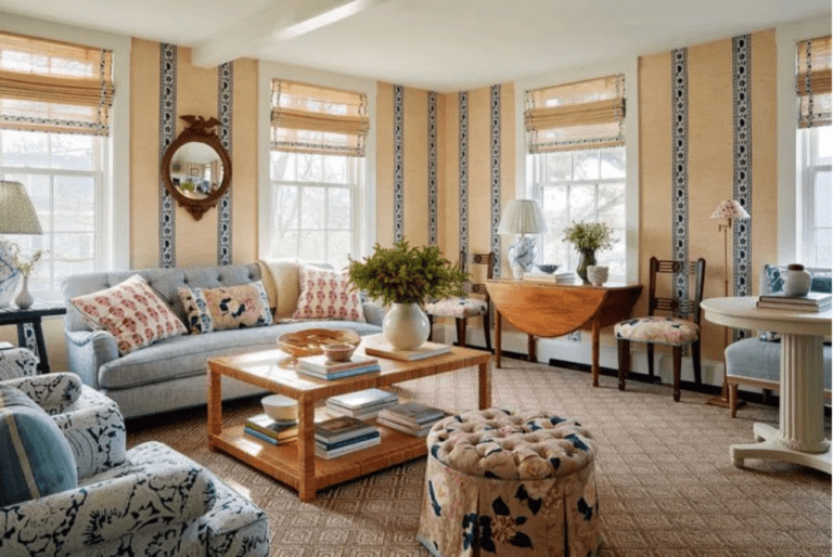A Charming Seaside Escape by Lilse McKenna