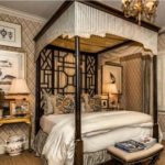 canopy-bed-chinoiserie-fretwork