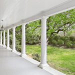 east-hamptons-porch-summer-home-jackie-kennedy-onassis
