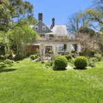 jackie-kennedy-family-summer-home-bouviers