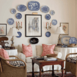 traditional-persian-rugs-blue-and-white-chinese-porcelain-plates-on-wall-brass-chandelier-southern-style-interior-design