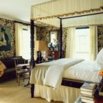 Gil-Schafers-Middlefield-Bedroom-antique-four-poster-bed-bennison