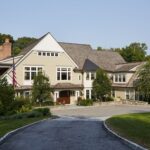 red-white-blue-patriotic-home-tour-fourth-of-july-4-John-Eason-greenwich-connecticut-home-tour-shingle-style