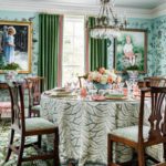 southern-dining-room-portraits-de-gournay-gracie-wallpaper