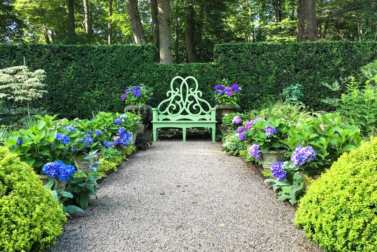 BettieBeardenPardeePrivateNewportRhodeIslandGardenTour