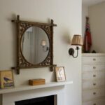Max-Rollitt-English-interior-design-Hampshire-countryside-vicarage-cloakroom-sconces-mirror