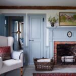 Victoria-Hagan-Marthas-Vineyard-Shingle-Style-Historic-home-Architectural-Digest-guest-bedroom