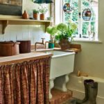 max-rollitt-english-country-home-interior-design-mud-room