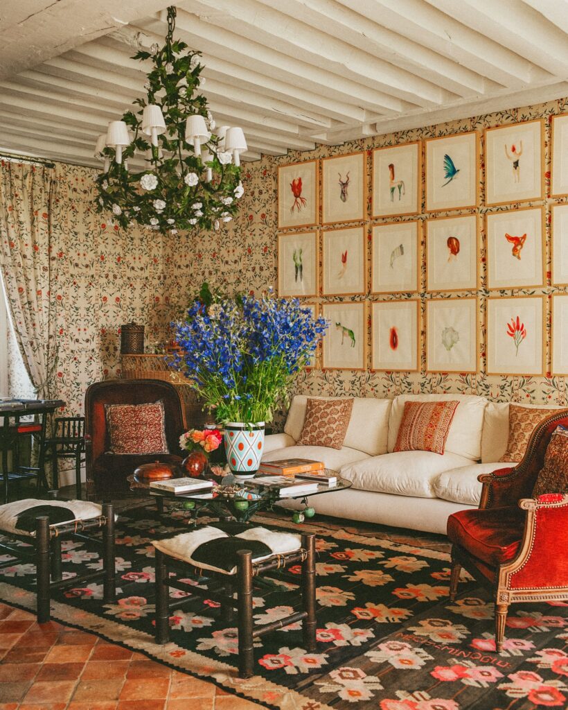 Cordelia-de-Castellane-french-countryside-country-home-france-architectural- digest-gallery-wall-art-needlepoint-rug - The Glam Pad
