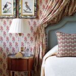 alidad-bedroom-canopy-vaughan-twisted-lamp-french-antiques-english-country-style