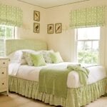 sister-parish-dolly-green-bedroom-burmese-hadley