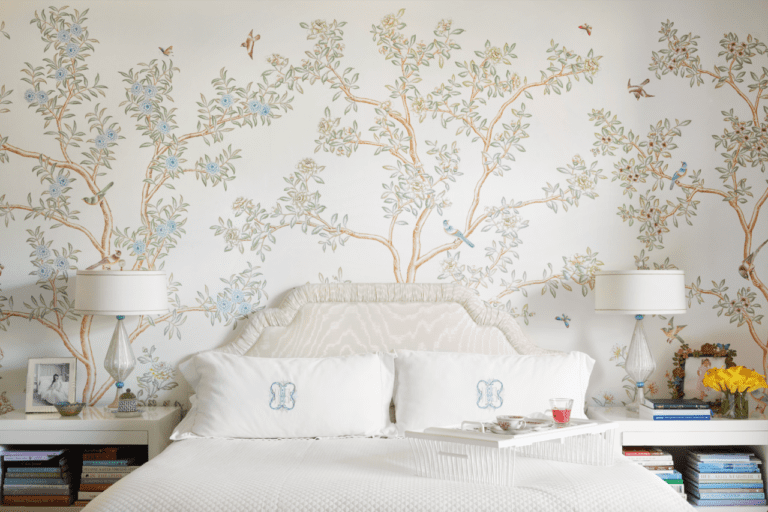 Glamorous Living with Jan Showers - The Glam Pad