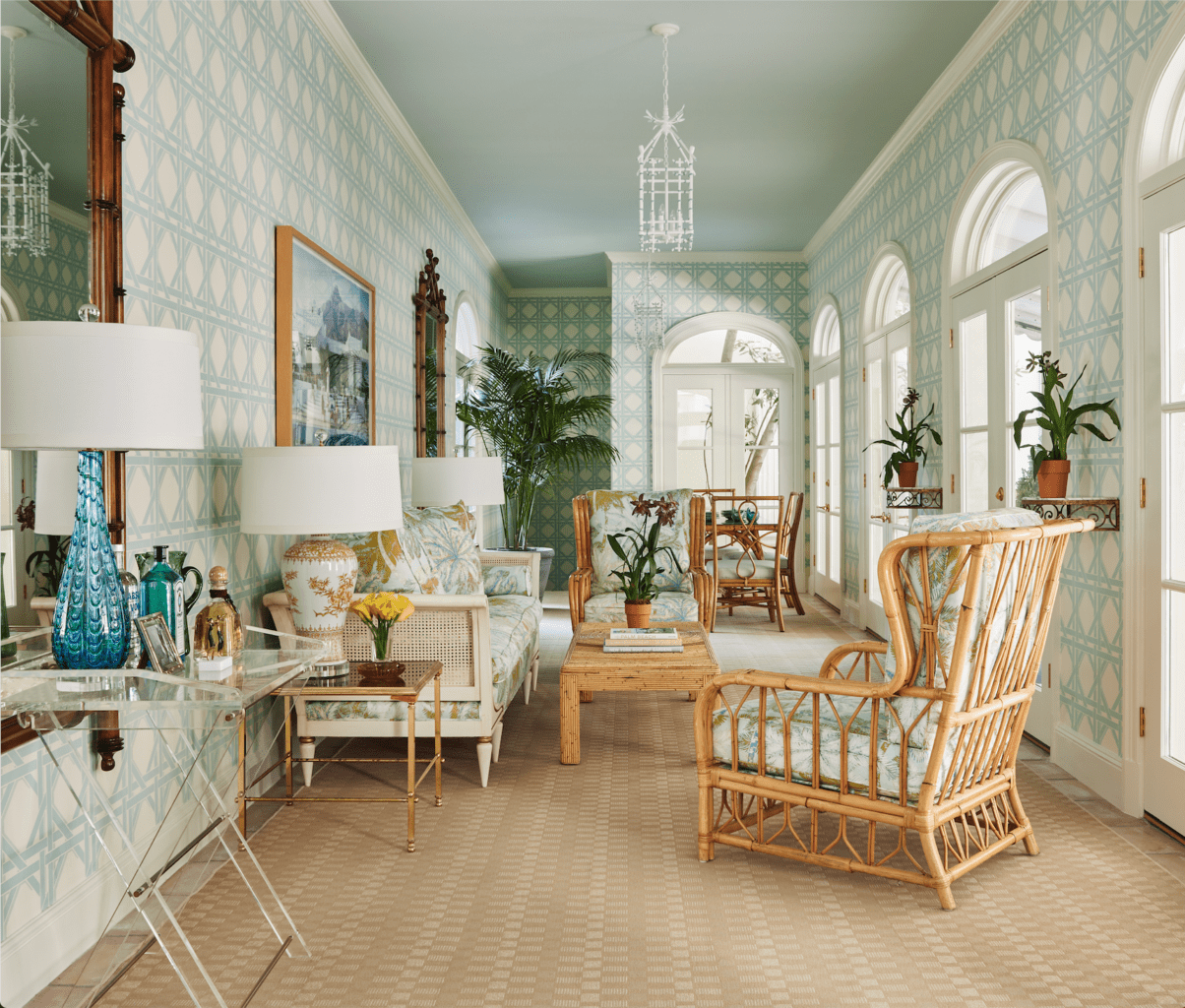 Glamorous Living with Jan Showers - The Glam Pad