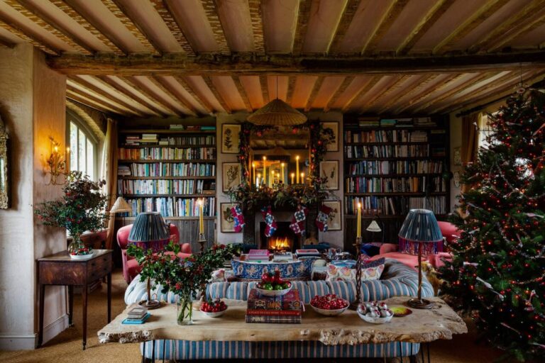 Have Yourself a Merry English Christmas