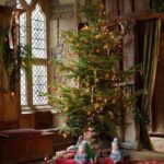 haddon-hall-derbyshire-england-the-princess-bride-christmas-tree