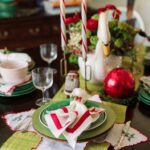 ragan-cain-holiday-tablescape-christmas-candycane-candles-vintage-retro-chic-linens-sterling-silver-flatware
