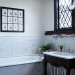 carrara-marble-bathroom-Czech & Speake fittings