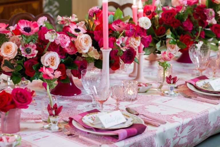 Valentine’s Day Gifts and Tablescape Inspiration
