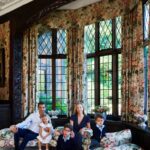 english-country-home-lee-jofa-althea-hollyhock-chintz