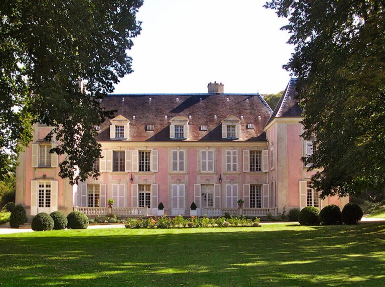 A Pink Château in France for Valentine’s Day