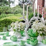 dodie-thayer-for-tory-burch-tablescape-green-and-white