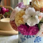 charlotte-moss-blue-and-white-vase