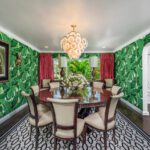 hollywood-regency-carleton-varney-dorothy-draper-dining-room-brazilliance-braziliance-wallpaper-palm-beach-chic-pink-and-green-dining-room-mirrored-murano-stark-ellipse-elipse-rug