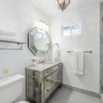 marble-bathroom-mirrored-sink