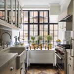 cece-barfield-house-tour-gramercy-park-kitchen-jpg-floe-painting-checkerboard-floor-painted-hardwood