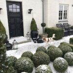 gina-gncgarden-instagram-denmark-garden-white-christmas-snow