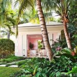 robin-weiss-palm-beach-pool-house-ballet-slippers-benjamin-moore-pink-paint