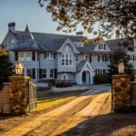 john-travolta-kelly-preston-islesboro-maine-house-for-sale-299-drexel-ln