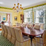 john-travolta-kelly-preston-islesboro-maine-house-for-sale-dining-room
