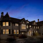 john-travolta-kelly-preston-islesboro-maine-house-for-sale-dusk