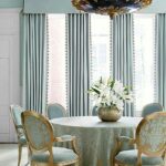 silk-damask-dining-room-chicago-townhouse-gail-plechaty-traditional-home
