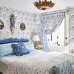 eerdmans-west-village-gallery-house-tour-bedroom-Brunschwig-Fils-Verrieres-d-porthault-coures-blue-white-hearts-mario-buatta-inspired