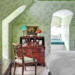 markham-roberts-farrow-ball-ringwold-wallpaper