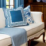 betsy-anderson-blue-white-living