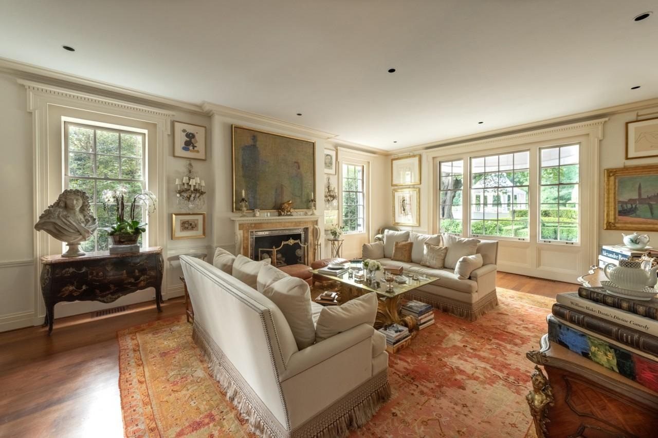 An Art Deco Masterpiece in Atlanta - The Glam Pad