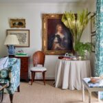 Lauren-Elaine-Interiors-antiques-portrait-grandmillennial_Living1