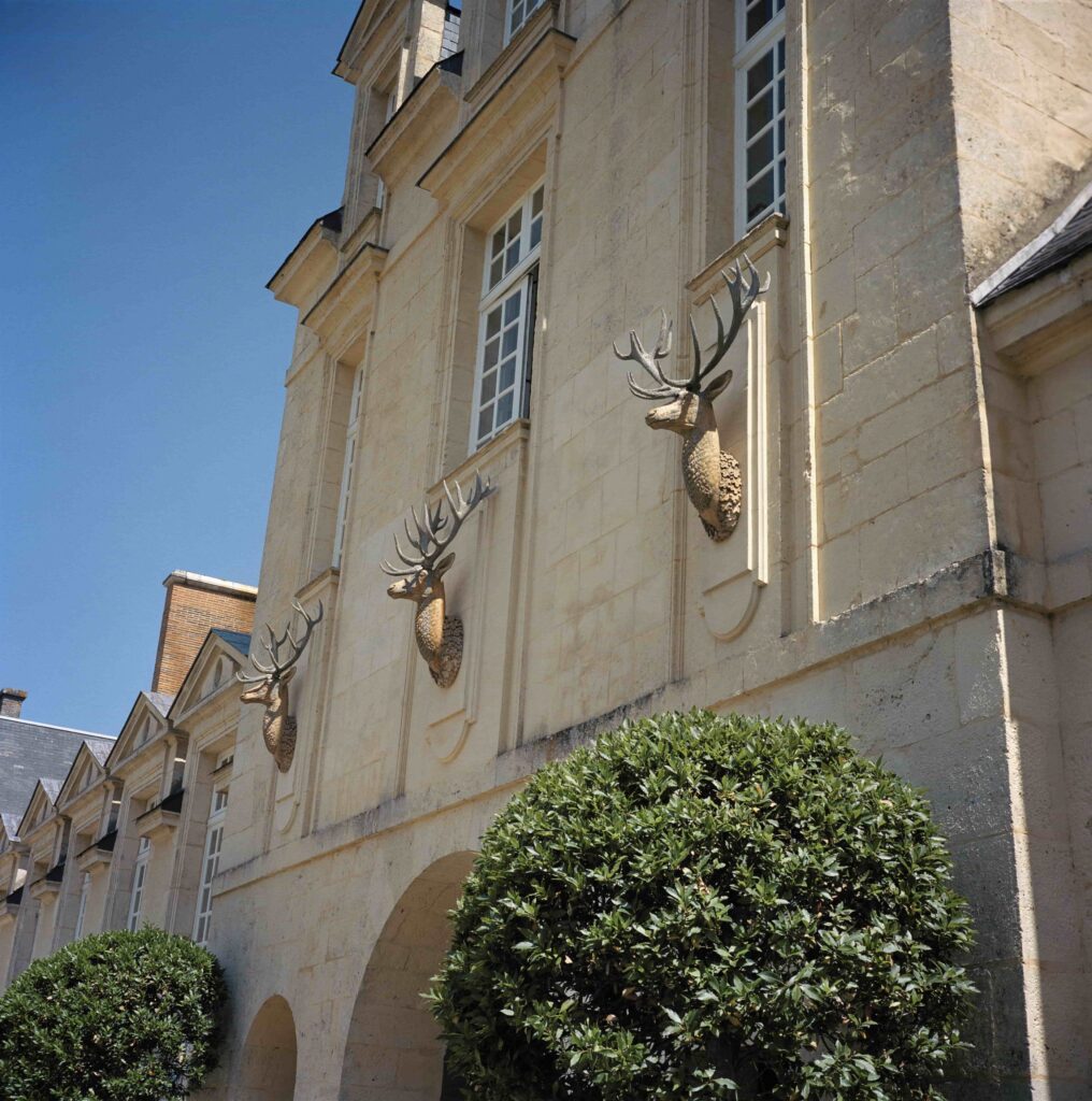 JEU ANCIEN DE JONCHET XIXe CONSTITUÉ DE 2 PIÈCES EN OS LE ROI ET LE
