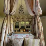 TheGlamPad_Stamps_StampsCanopyBed