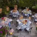 Island-Hopping-Worth-amanda-lindroth-dining-al-fresco-tropical-chic-style