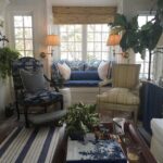 TheGlamPad_SittingAreaWithWindowSeatRiverRoad