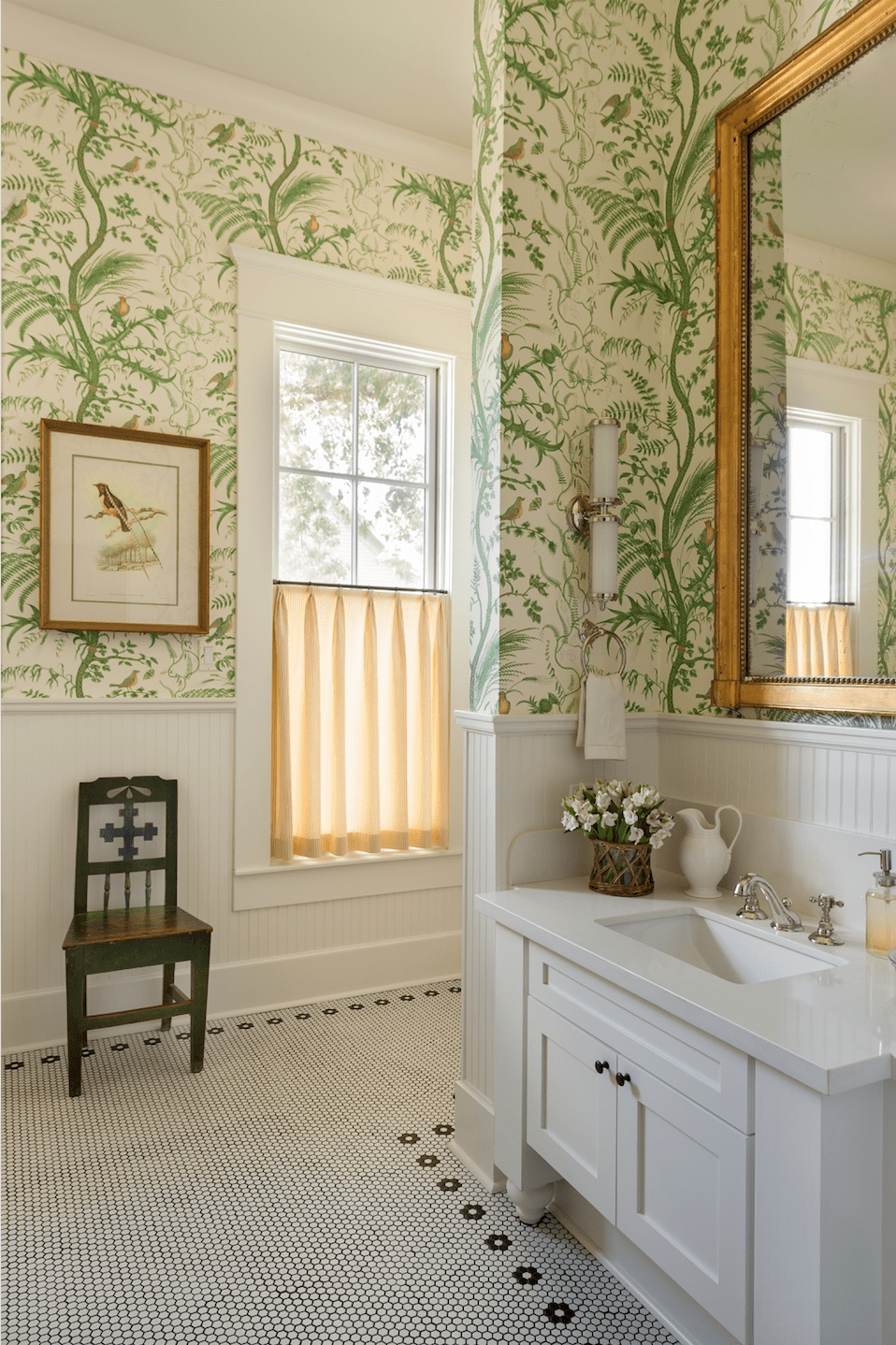 bird-and-thistle-brunschwig-et-fils-green-wallpaper-bathroom-maison-maison-suzanne-duin  - The Glam Pad
