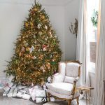 alexis-walter-art-new-orleans-la-home-tour-christmas-tree