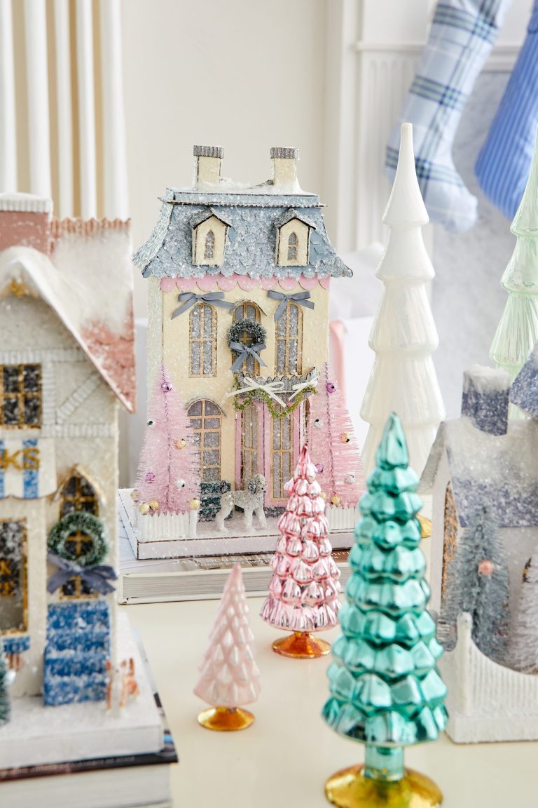 Pretty Pastel Christmas Decor - The Glam Pad