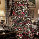gorgeous-christmas-tree-southern-style-interior-design-todd-richesin