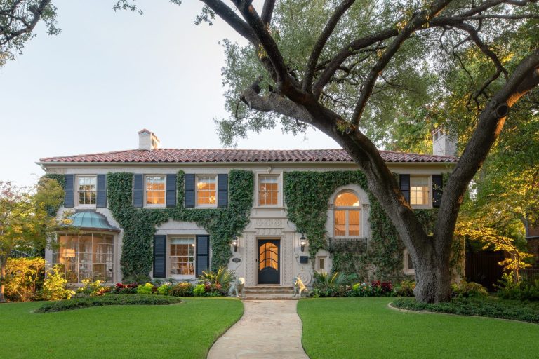 LISTED: An Exquisitely Renovated 1920s Highland Park/Dallas Home